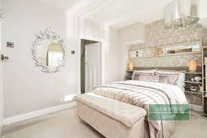 Photo 22- click for photo gallery